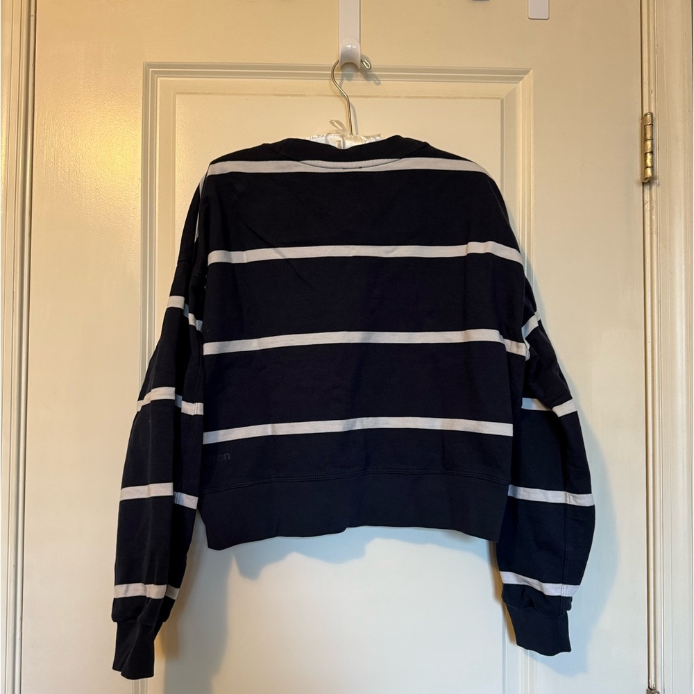 Lululemon Perfectly Oversized Cropped Crew Stripe - Picture 4 of 7